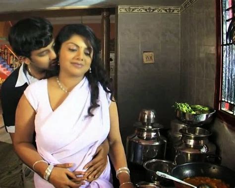 malayalam kambi aunty